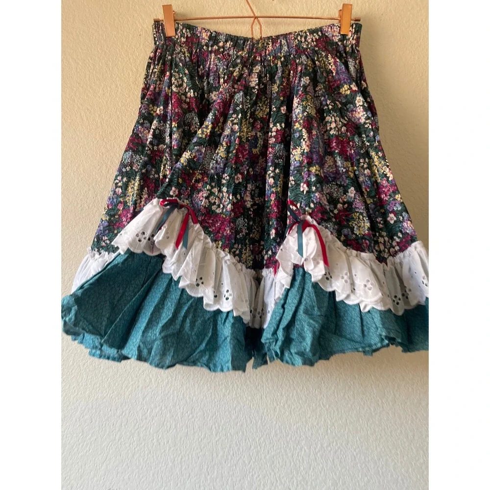 Vintage Style Floral Prairie Skirt Cottagecore Eyelet Lace Ruffle Mini Skirt